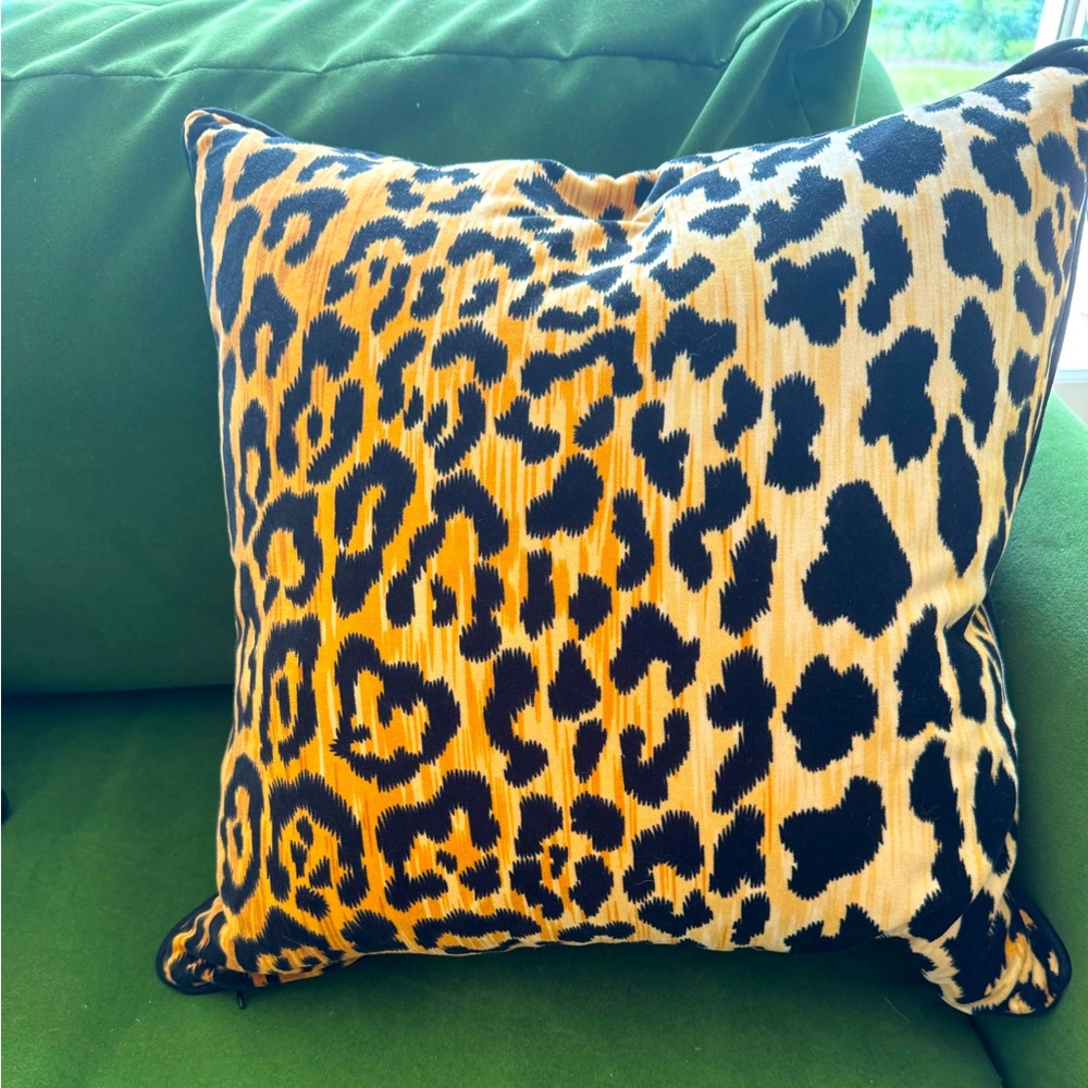 Pair of cheetah pillow covers in great condition
